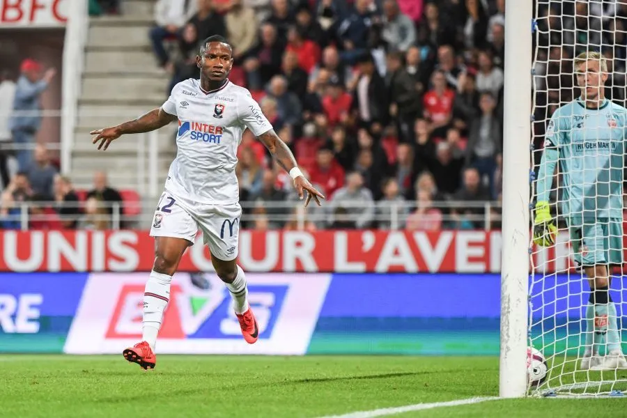 Caen, changements à l&rsquo;avant