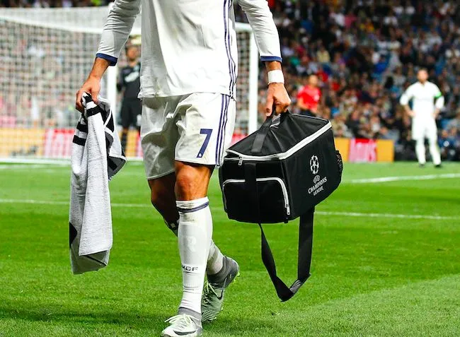 Interdiction des sacs à l&rsquo;entrée de Wembley