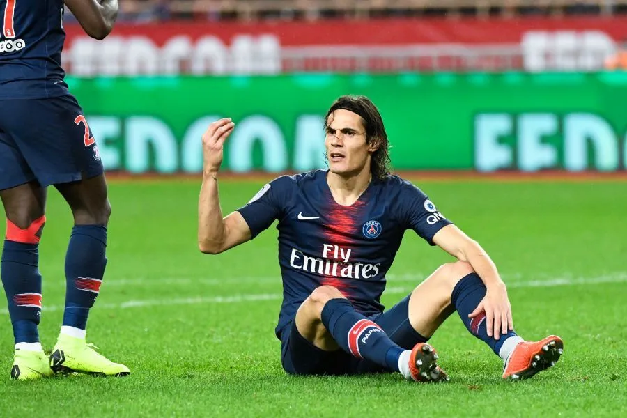 Cavani se soigne en tirant sur l&rsquo;ambulance