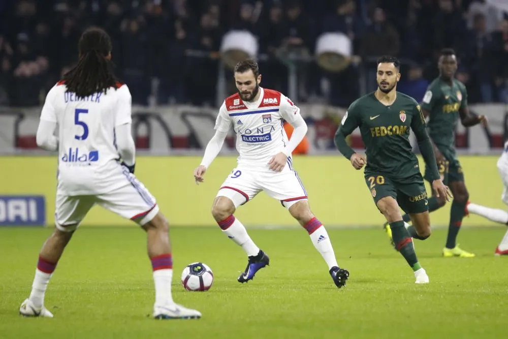 Lyon boit cul sec son Monaco