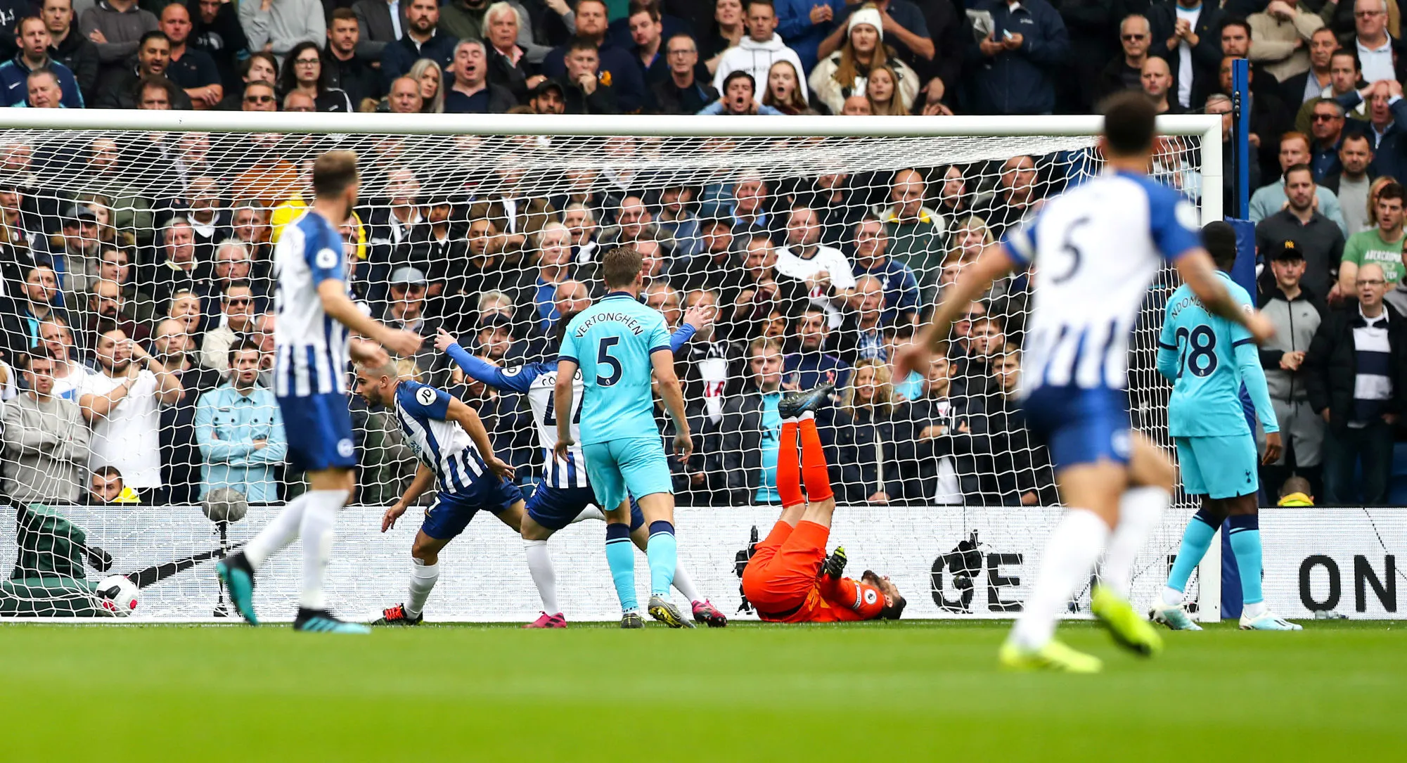 Hugo Lloris, en pleine période de précipice