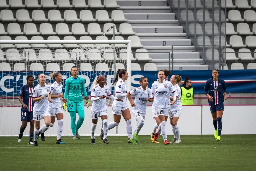 D1 Féminine : Un match nul crucial et deux leaders