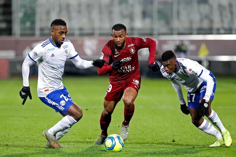 Nîmes se rebiffe, Montpellier bluffe et Toulouse coule à pic