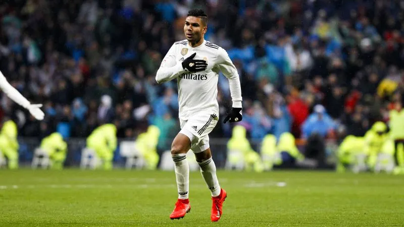 Le Real domine Séville grâce au show Casemiro