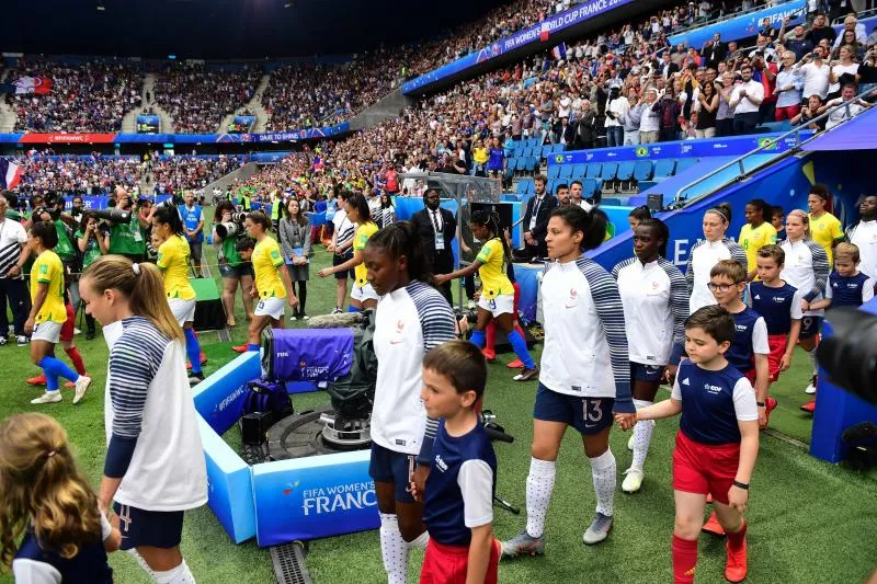 Bleues : le sale air de la peur