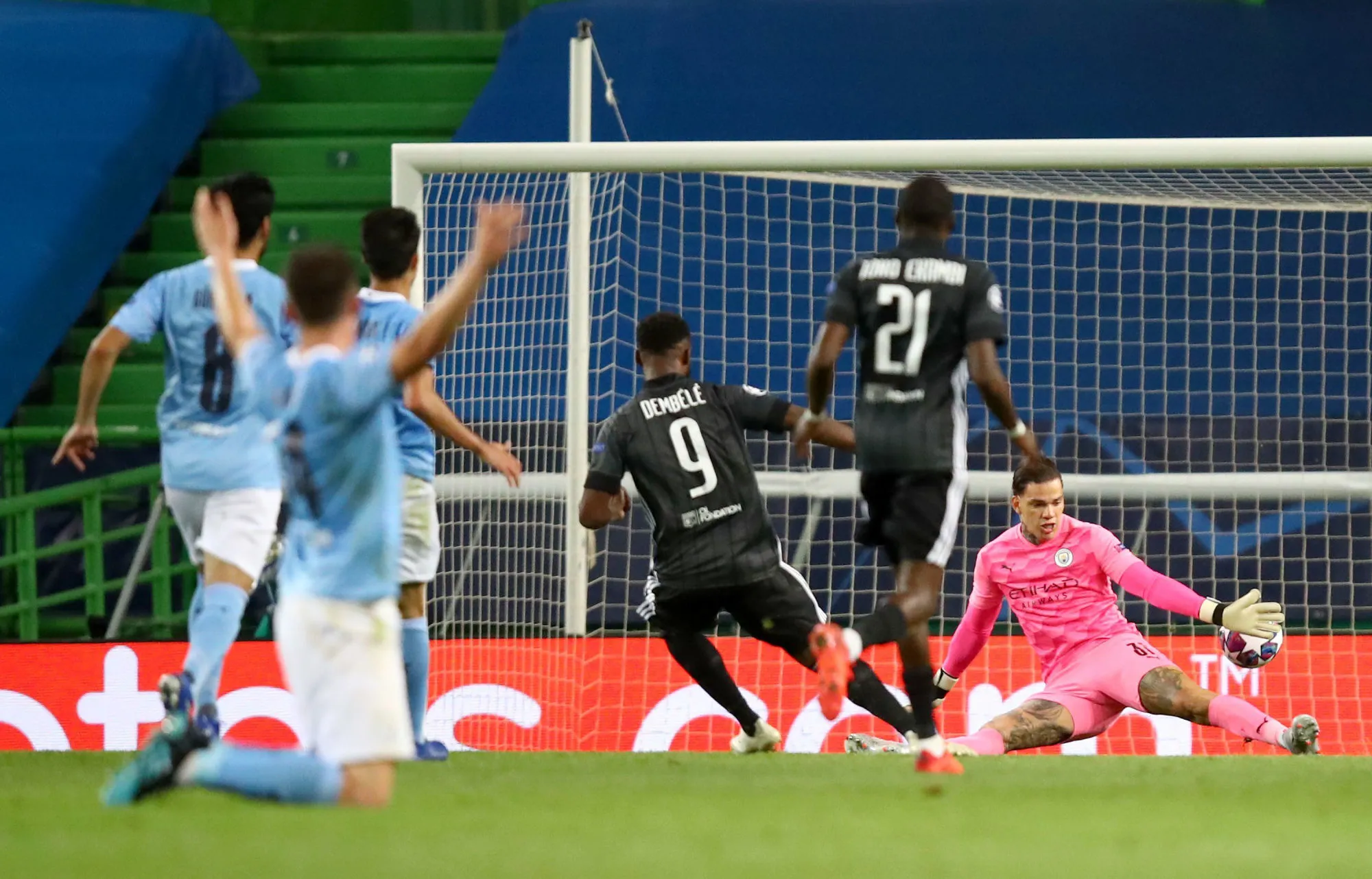 Lyon bat Manchester City et se qualifié pour les demies de C1 !