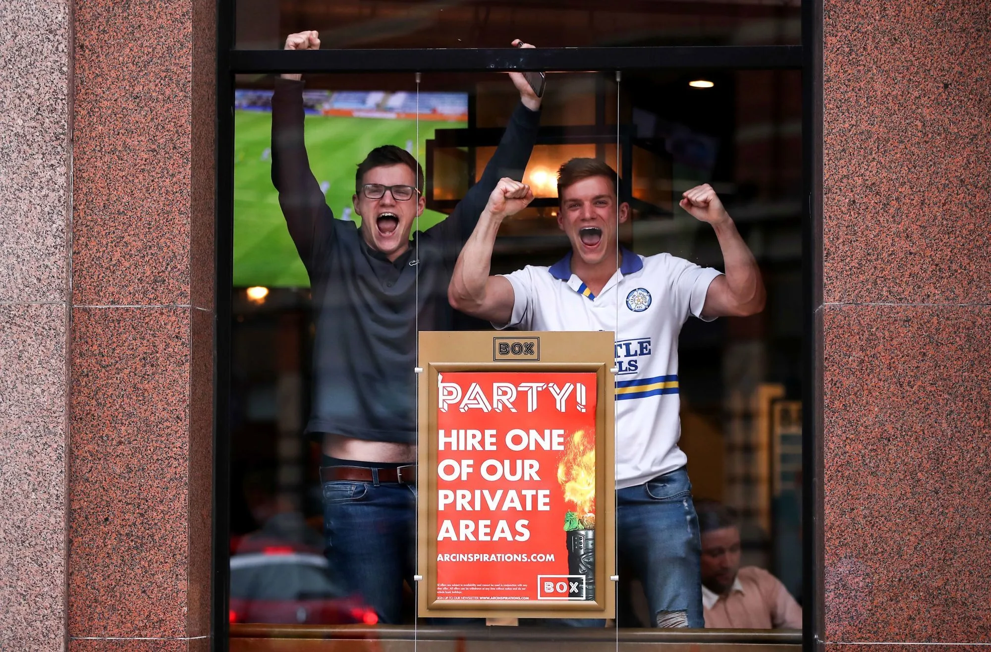 Est-il risqué de regarder Leipzig-PSG dans un bar face au Covid ?