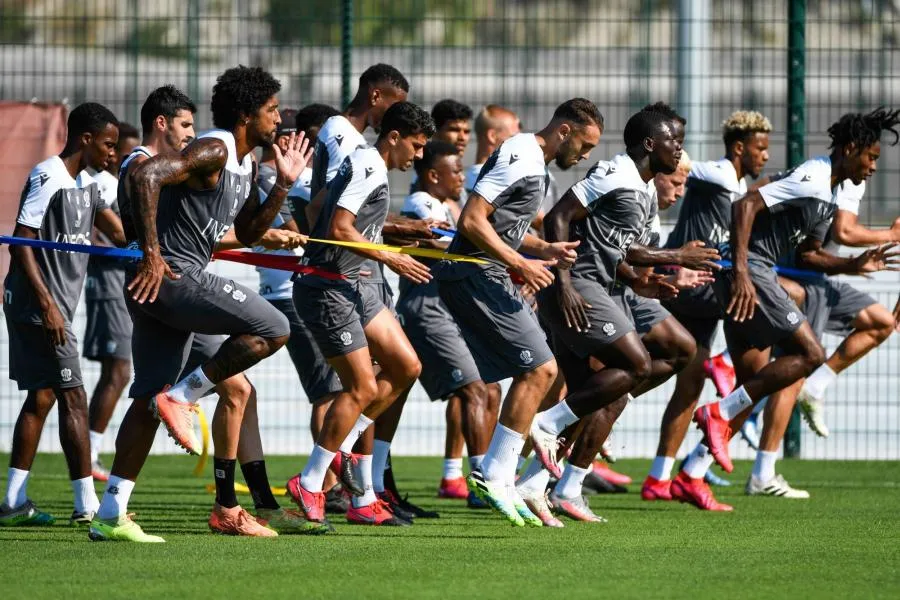 Ligue 1 : le football français face à l&rsquo;enjeu sanitaire