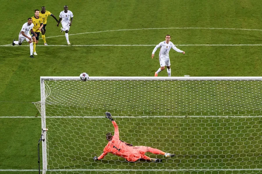 Les notes des Bleus face à la Suède