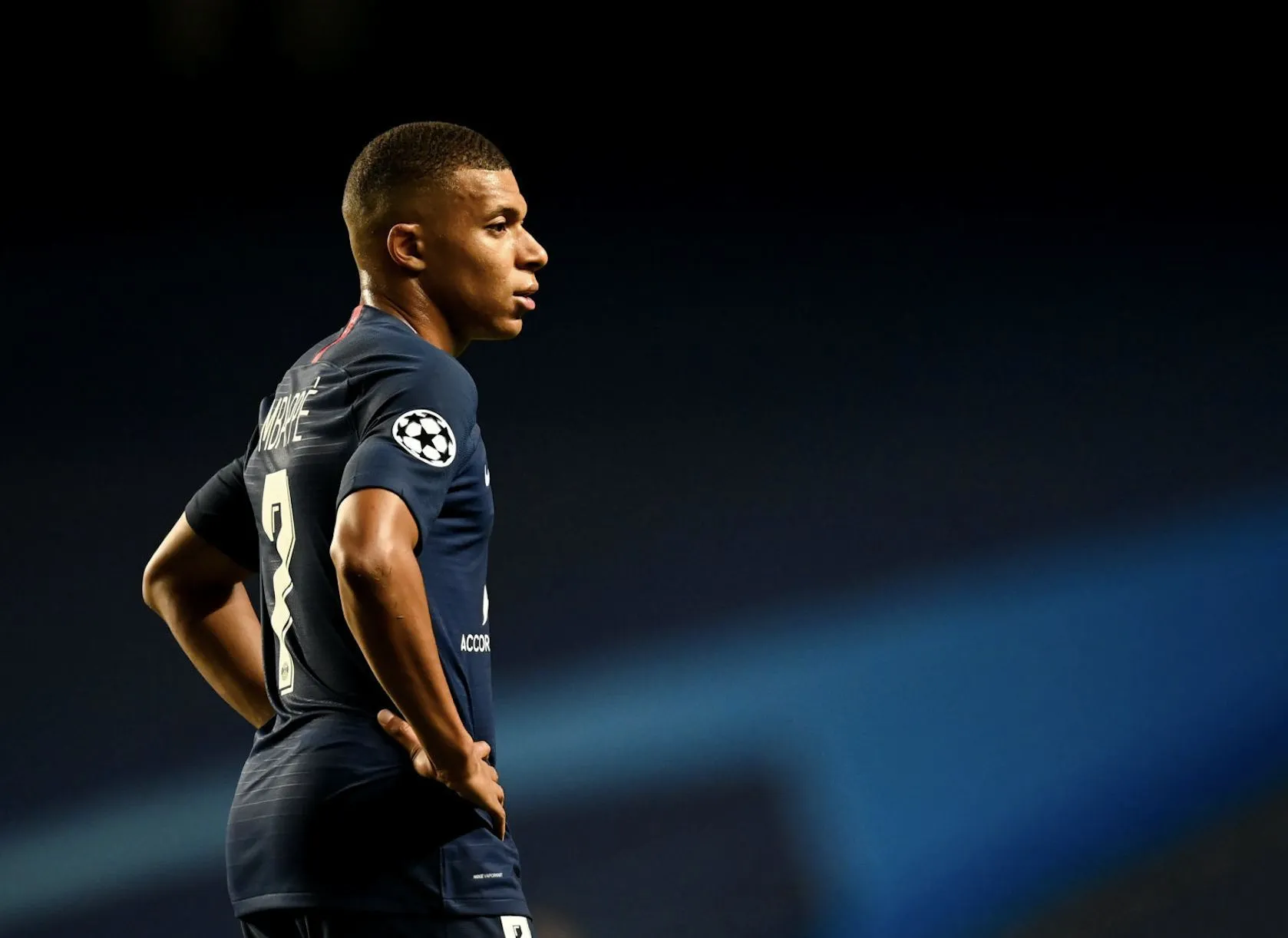 Un départ de Mbappé en 2021 coûterait-il cher au PSG ?