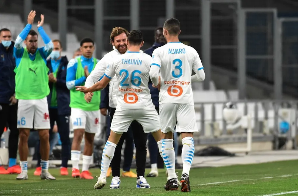 Marseille éteint Bordeaux grâce à des buts de Thauvin et Amavi