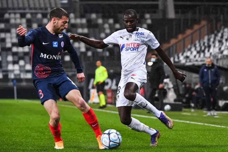 Grenoble et Paris calent encore, Caen s&rsquo;effondre