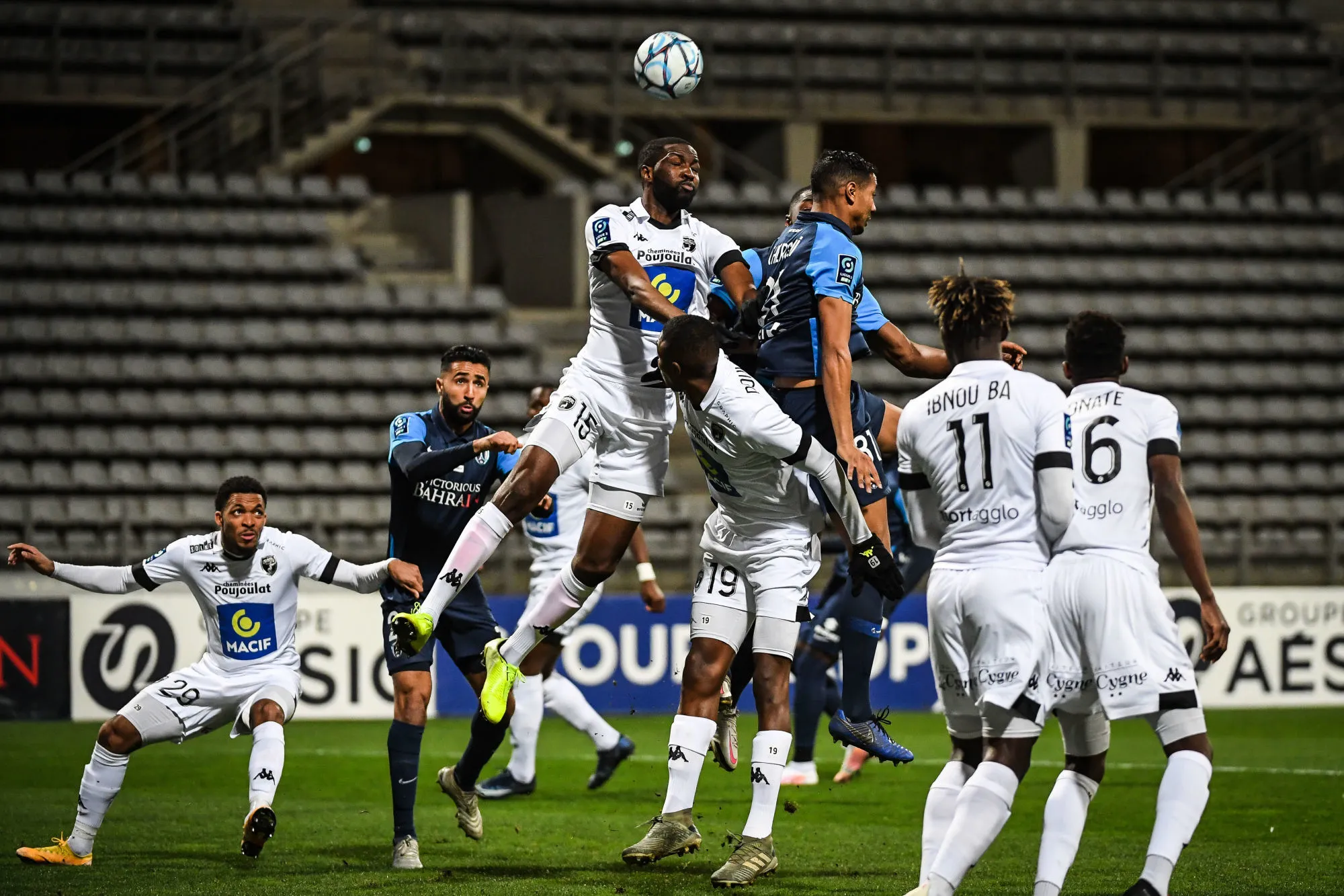 Troyes et Toulouse stoppés, Pau et Châteauroux à la fête