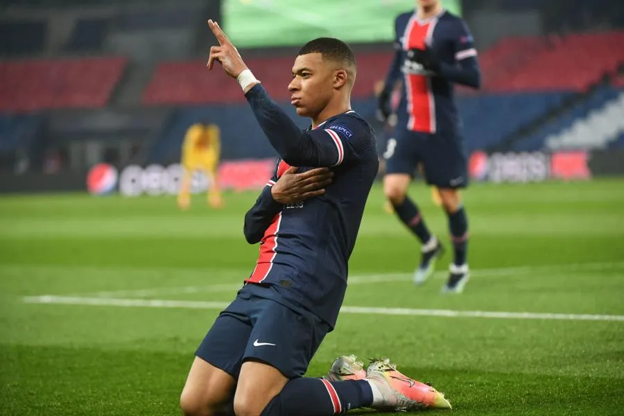 Les notes de Paris contre Barcelone