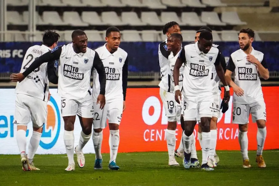 Toulouse et Clermont chutent, le Paris FC exulte