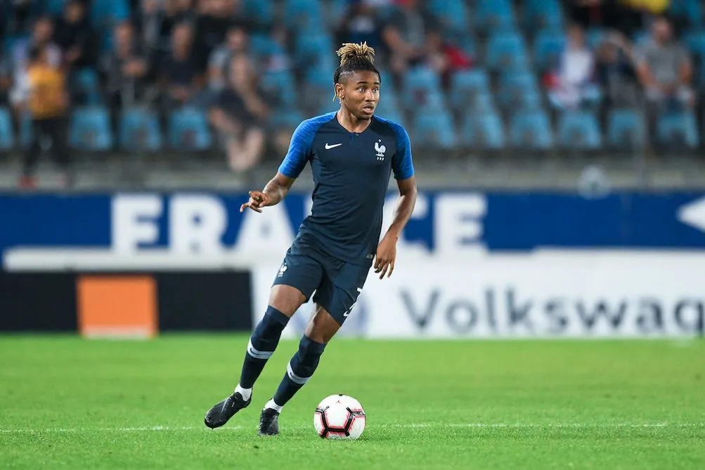 Didier, si tu nous écoutes, prends Christopher Nkunku