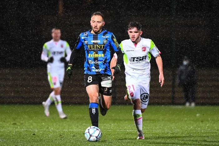 Auxerre s&rsquo;envole, Sochaux somnole, Chambly dégringole