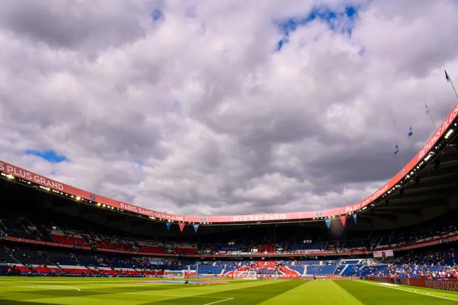 Sans Phil Collins au Parc des Princes, le PSG perd une part de son identité