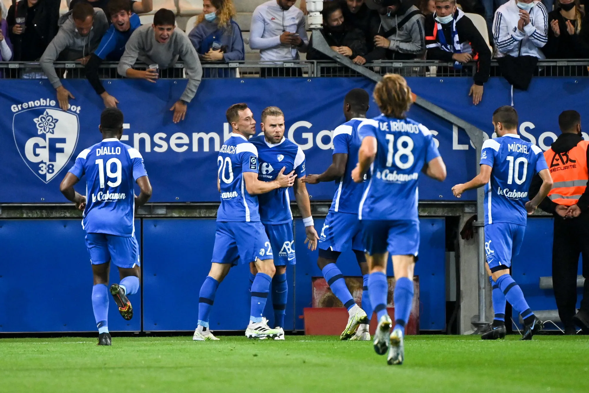 Toulouse s&rsquo;échappe, le HAC prend le derby, Nancy pathétique