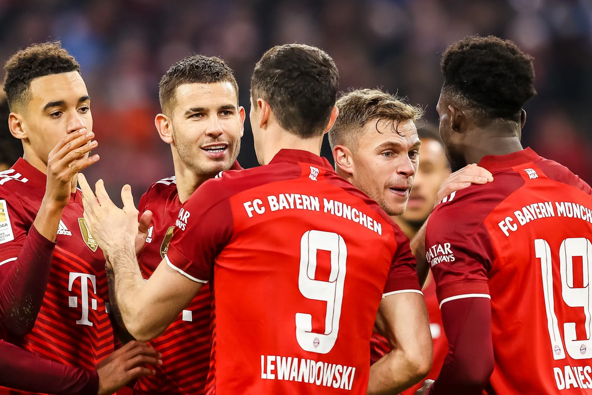 Le Bayern en patron contre Fribourg, Wolfsburg grappille