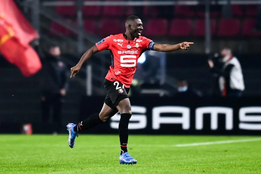 Rennes donne une leçon à Lyon