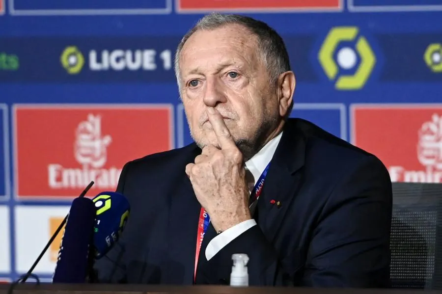 Aulas, Jean-Michel à peu près