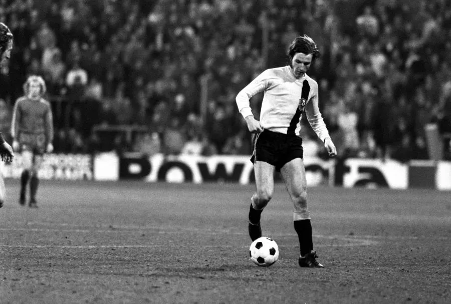 Hans-Jürgen Dörner, bien plus qu&rsquo;un Beckenbauer de l&rsquo;Est