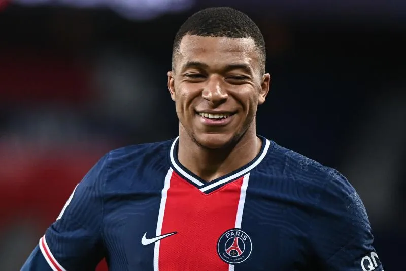 Que doit faire le Paris Saint-Germain avec Kylian Mbappé ?