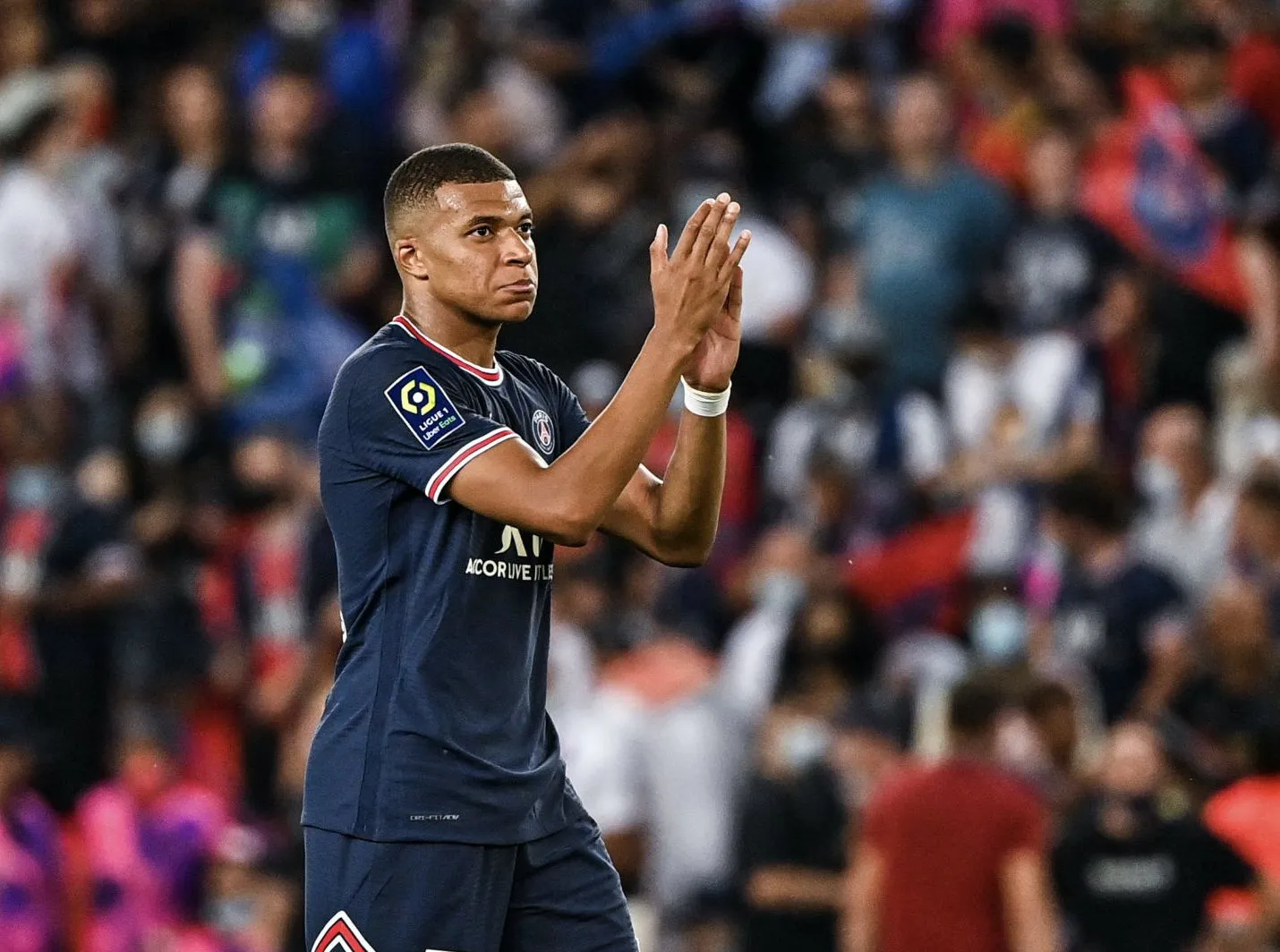 Mbappé : à la folie, pas du tout