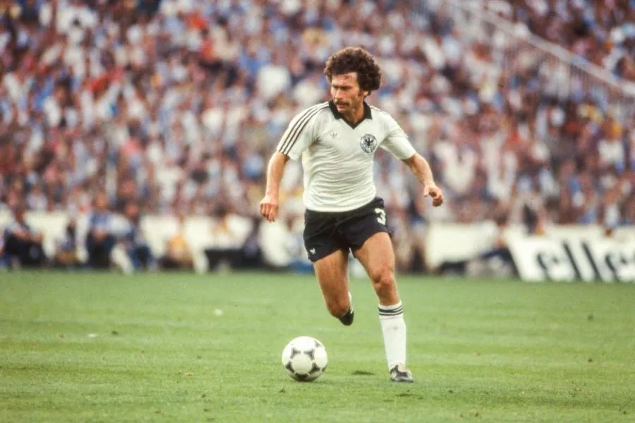 Paul Breitner, 70 ans, der Emmerdeur der Nation