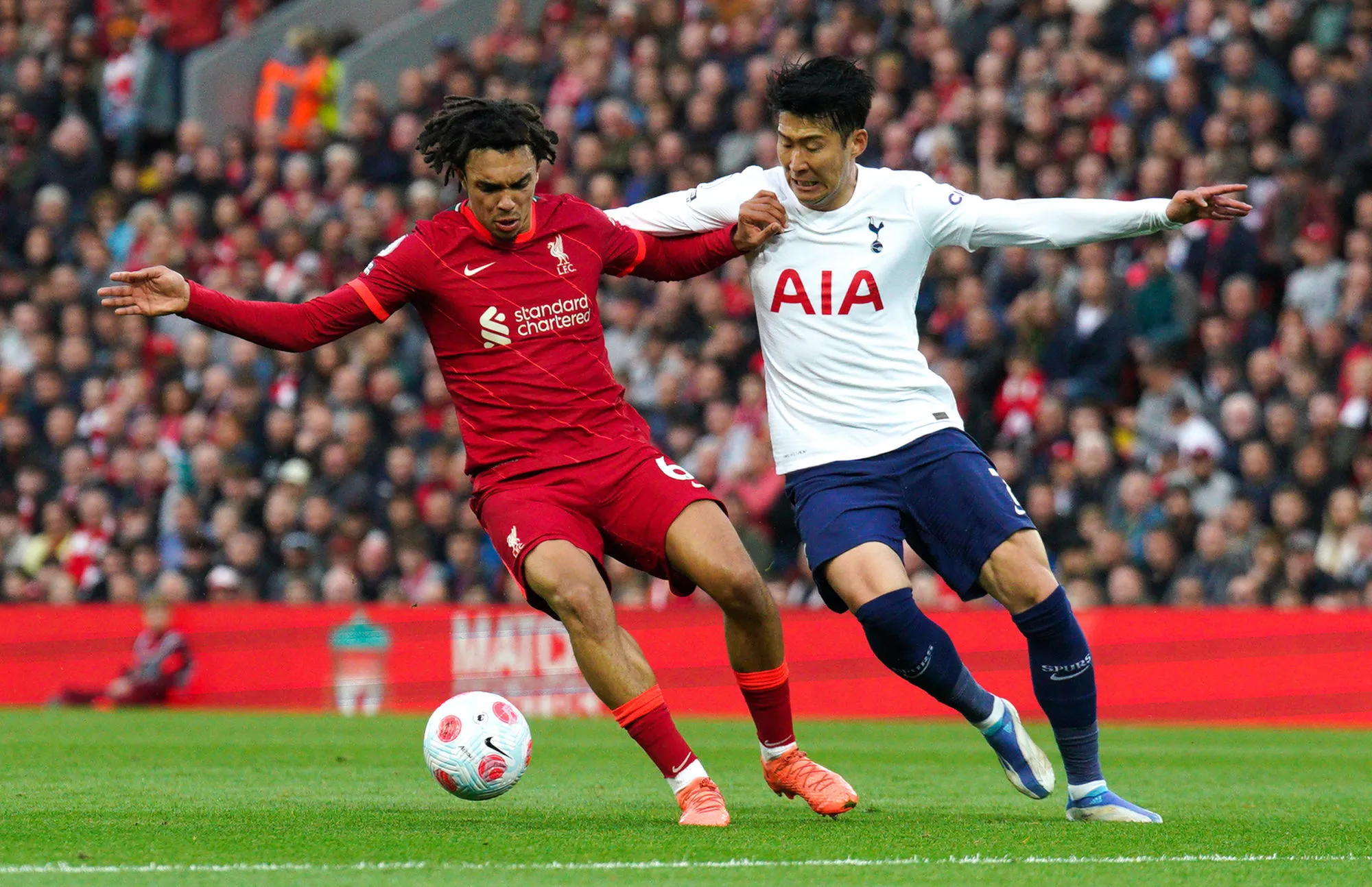 Liverpool concède le nul contre Tottenham et s&rsquo;éloigne du titre