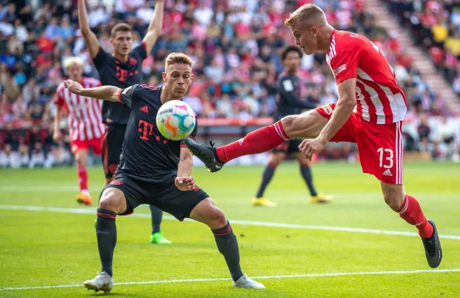 L&rsquo;Union Berlin tient tête au Bayern, Fribourg prend les commandes