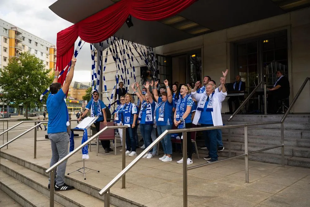 Foot et théâtre : Magdebourg prend la clé des chants