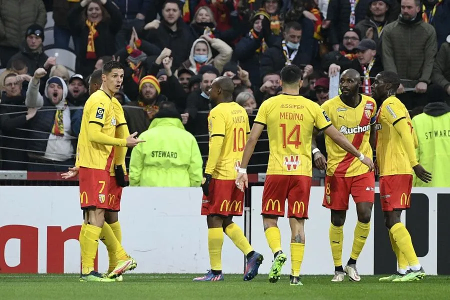 Lens enfonce Bordeaux et repart de l&rsquo;avant