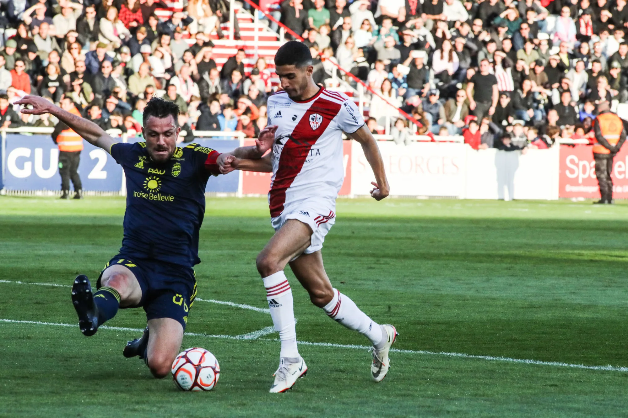 Ajaccio, Auxerre et Sochaux ne se lâchent pas, Dunkerque dans le dur