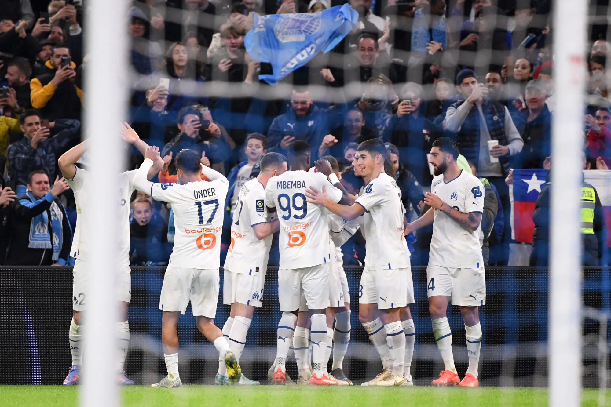 Marseille poursuit sa série contre Lorient