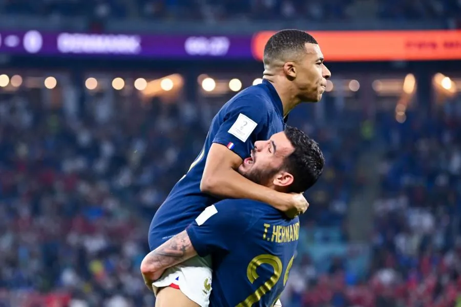 Les Bleus et Mbappé mettent le Danemark en boîte