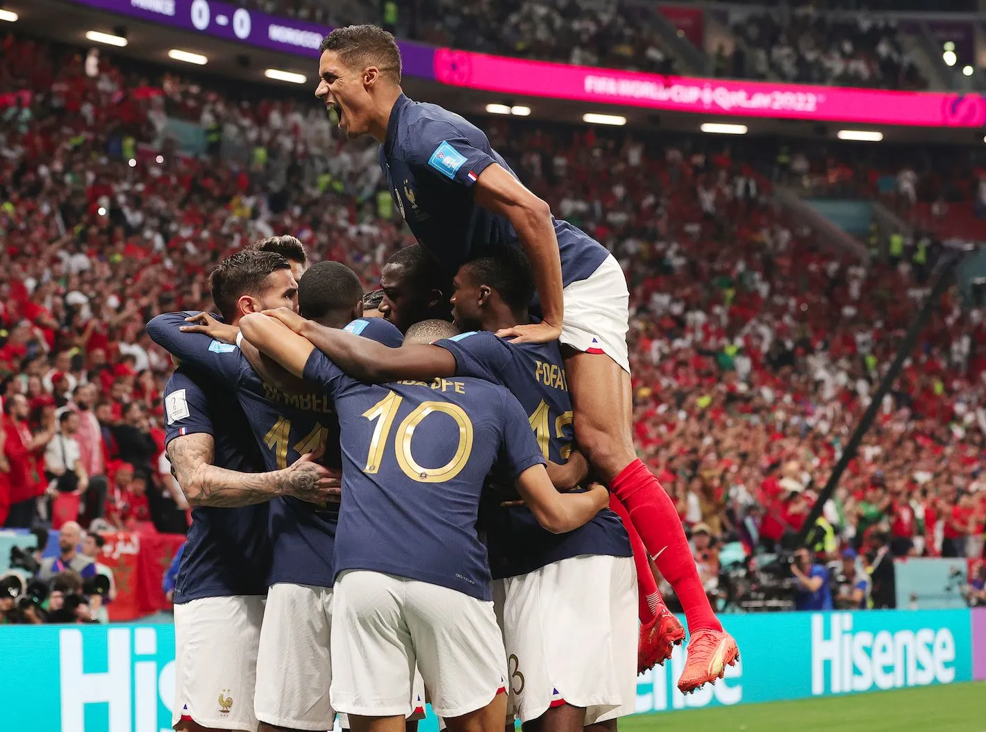 Les Bleus éteignent le Maroc et sont en finale de la Coupe du monde